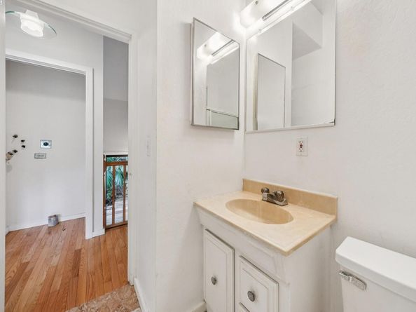 7171 Homewood Drive, Oakland CA 94611