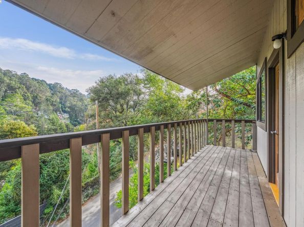 7171 Homewood Drive, Oakland CA 94611