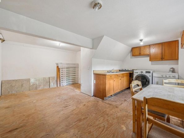 7171 Homewood Drive, Oakland CA 94611