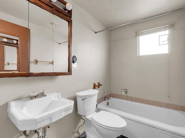 27426 Patrick Ave, Hayward CA 94544