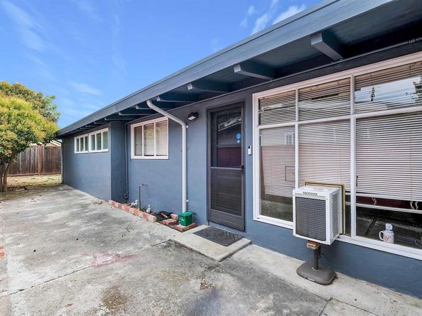 27426 Patrick Ave, Hayward CA 94544