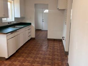 6230 Hayes St, Oakland CA 94621