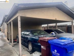 6230 Hayes St, Oakland CA 94621