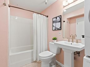 4053 Harlan St 114, Emeryville CA 94608