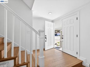 11495 Silvergate Dr, Dublin CA 94568