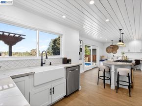 11495 Silvergate Dr, Dublin CA 94568