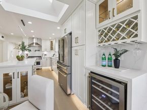 725 Alameda De Las Pulgas, Redwood City CA 94061