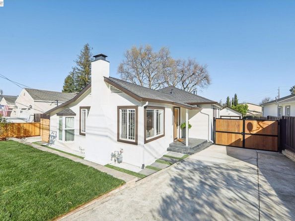 725 Alameda De Las Pulgas, Redwood City CA 94061