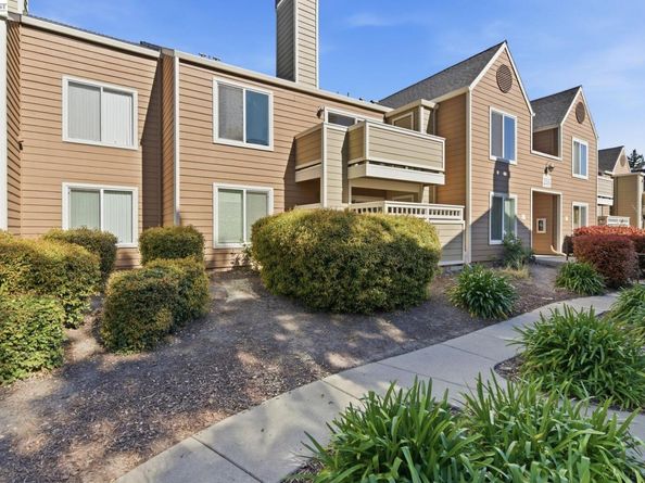 255 Reflections Dr 22, San Ramon CA 94583
