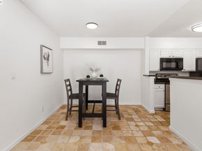 255 Reflections Dr 22, San Ramon CA 94583