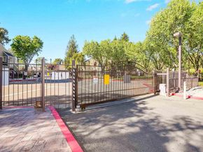 200 Reflections Dr 23, San Ramon CA 94583