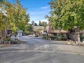 146 Ascot Ct 2, Moraga CA 94556
