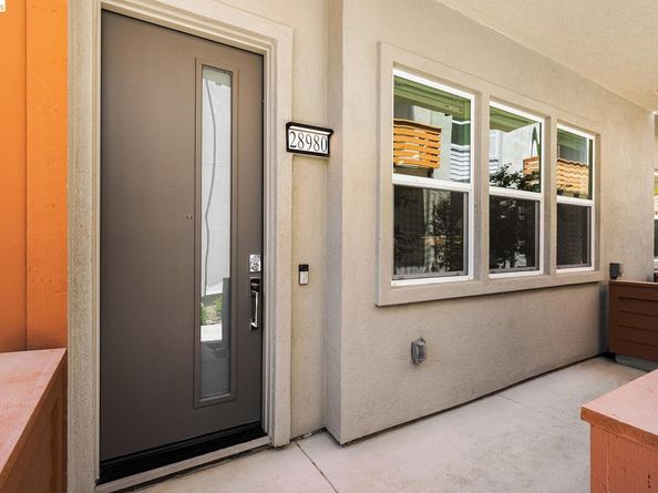 28958 Parkwood Lane 68, Hayward CA 94544