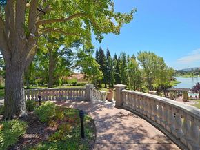 83 Tahoe Ct 203, San Ramon CA 94582