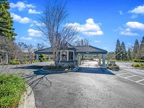 83 Tahoe Ct 203, San Ramon CA 94582