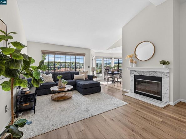 83 Tahoe Ct 203, San Ramon CA 94582