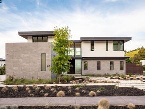 83 Dairy Creek Ln, Orinda CA 94563