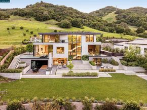 83 Dairy Creek Ln, Orinda CA 94563
