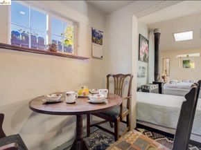 6625 Hillmont DR, Oakland CA 94605