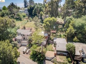 6625 Hillmont DR, Oakland CA 94605