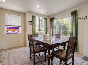 6625 Hillmont DR, Oakland CA 94605