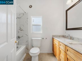 3134 Pleitner Ave, Oakland CA 94602