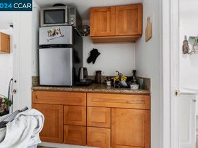 3134 Pleitner Ave, Oakland CA 94602