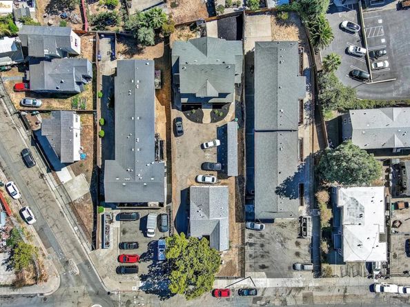 3340 72nd Ave, Oakland CA 94605