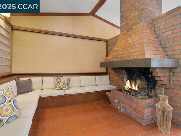 144 Castle Crest Rd, Alamo CA 94507