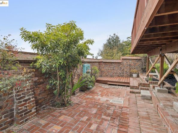 1000 Sherman ST, Alameda CA 94501