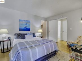3 Admiral Dr F370, Emeryville CA 94608