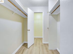 3 Admiral Dr F370, Emeryville CA 94608