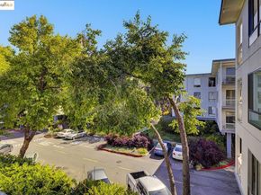 3 Admiral Dr F370, Emeryville CA 94608