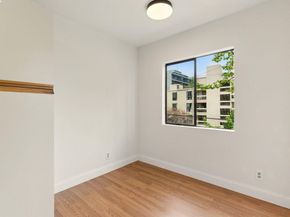 245 Perkins St 33, Oakland CA 94610