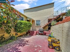 9305 Burr St, Oakland CA 94605
