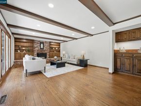 3938 Los Arabis Dr, Lafayette CA 94549