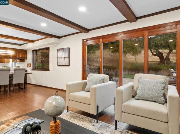 3938 Los Arabis Dr, Lafayette CA 94549