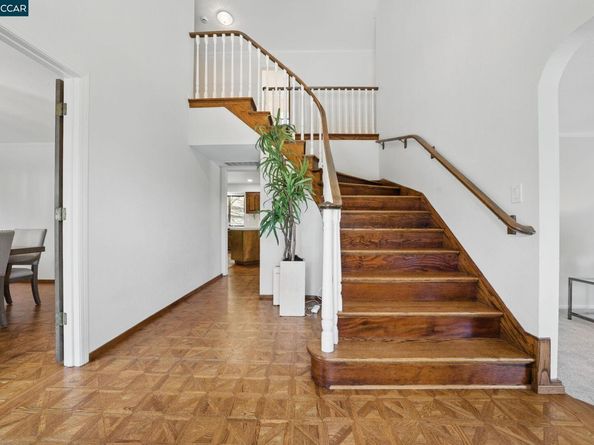 3938 Los Arabis Dr, Lafayette CA 94549