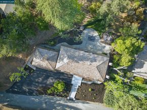 3938 Los Arabis Dr, Lafayette CA 94549