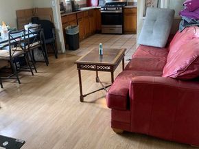 9656 D St, Oakland CA 94603