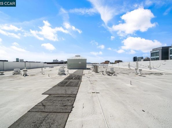 247 4Th St 206, Oakland CA 94607