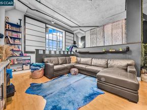 247 4Th St 206, Oakland CA 94607