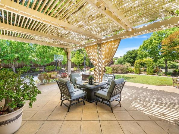 1751 Spumante Pl, Pleasanton CA 94566