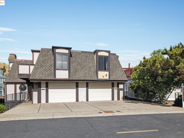 1310 Mallard Dr, Richmond CA 94801