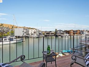 1310 Mallard Dr, Richmond CA 94801