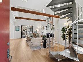 1310 Mallard Dr, Richmond CA 94801