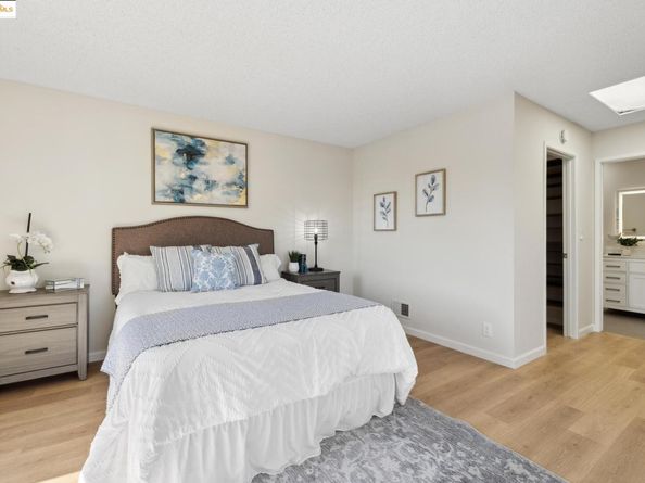 1310 Mallard Dr, Richmond CA 94801