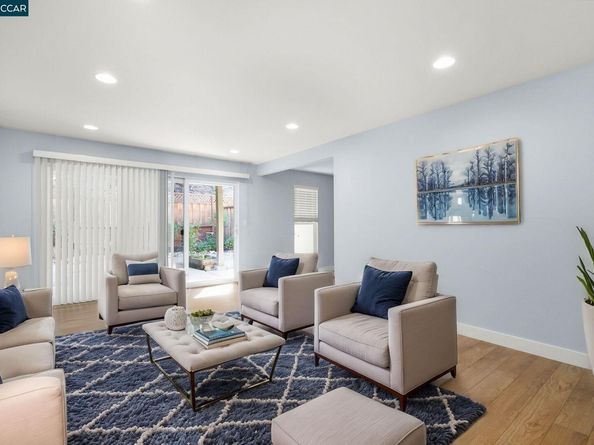 651 Moraga Rd 13, Moraga CA 94556