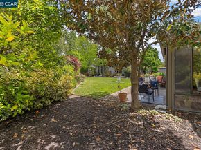 1244 Singingwood Ct. 1, Walnut Creek CA 94595