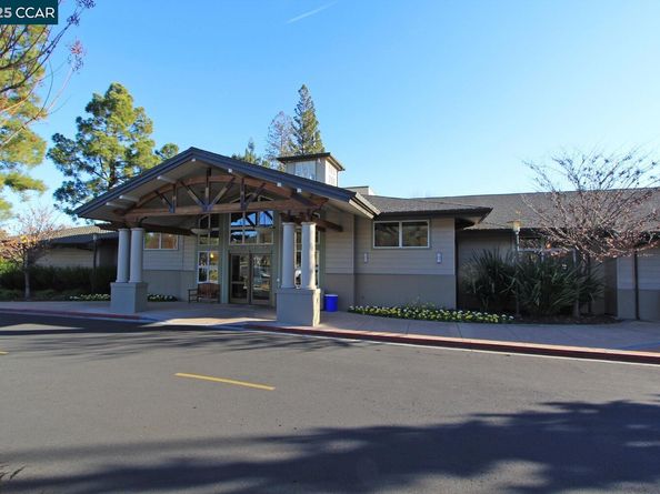 1244 Singingwood Ct. 1, Walnut Creek CA 94595